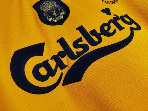 Retro del Liverpool 2000/01