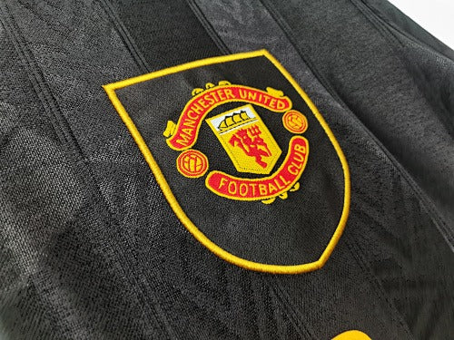 Long sleeves: Manchester United Retro 1993/94
