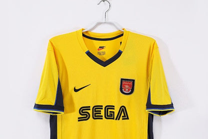 Retro del Arsenal 2000/01
