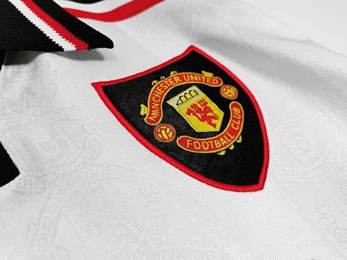 Long sleeves: Manchester United Retro 1998/99