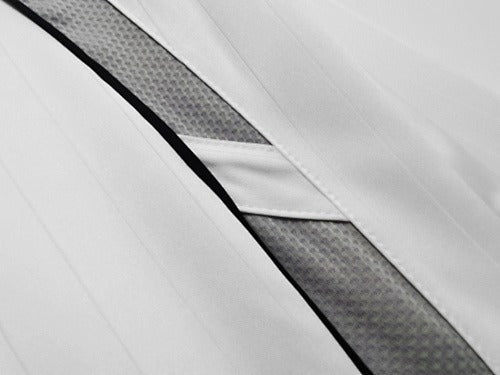 Long sleeve: Real Madrid Retro 2006/07 Home