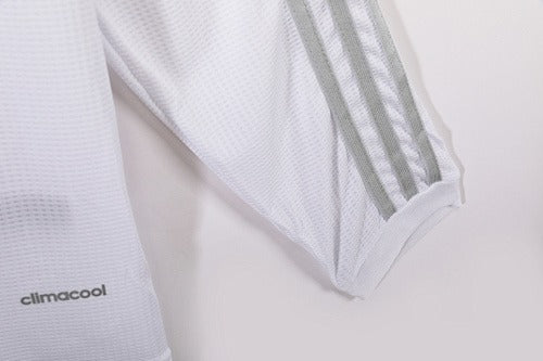 Mangas largas: Real Madrid Retro 2015/16 Local