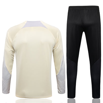 Kit de Treino Tottenham - Conjunto Manga Longa Marrom Amarelado
