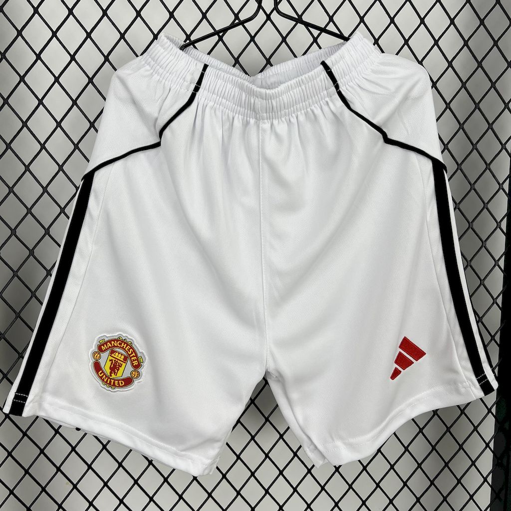 Manchester United 2025/26 Home Kids Kit