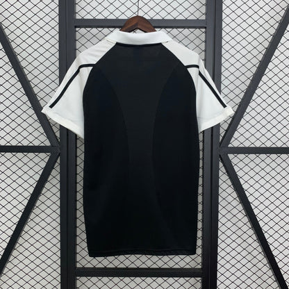 Retro Real Madrid 01/02 Away