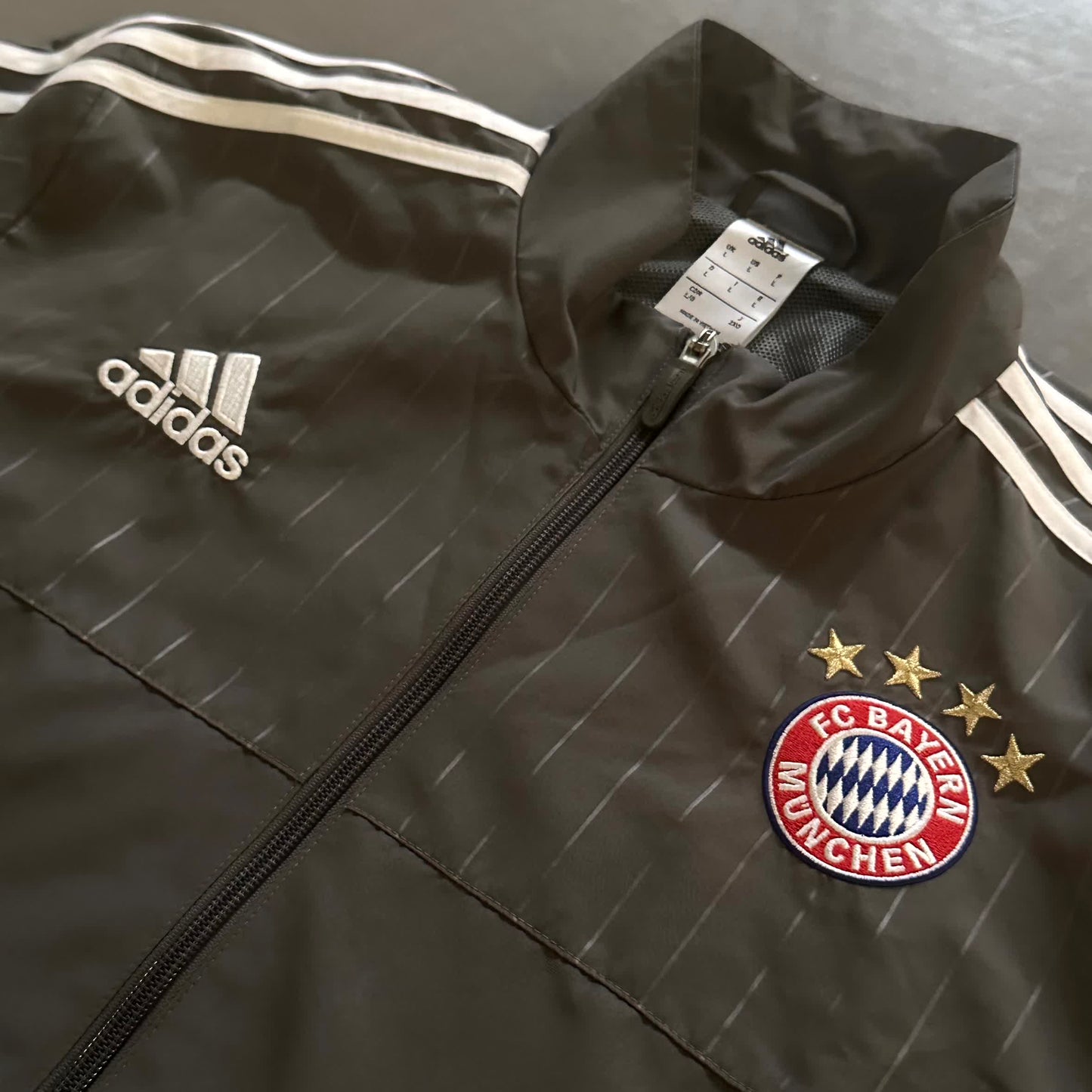 x FC Bayern Vintage Jacket 2013/14