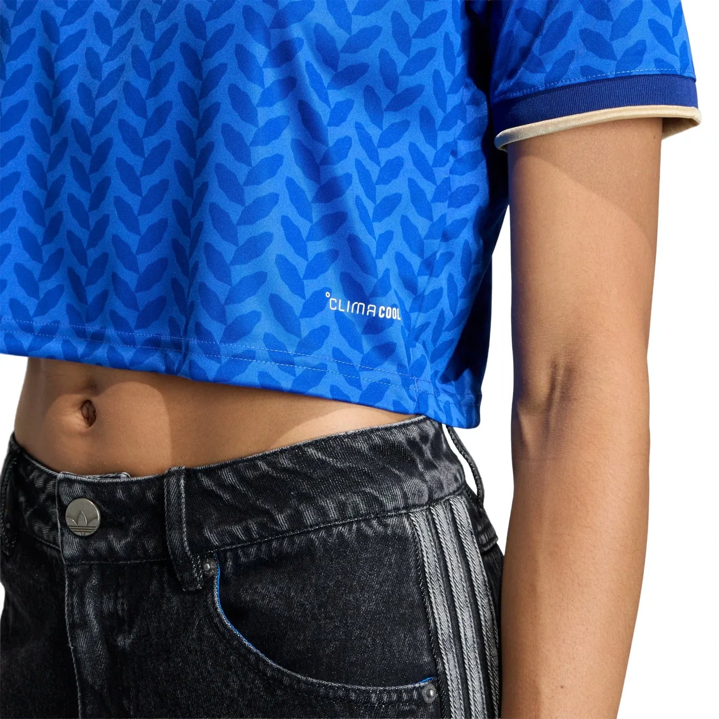 2026 Italy Women's Stadium Home Cropped Soccer Jersey - World Cup 2026