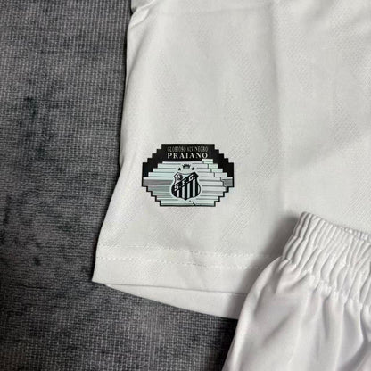 Conjunto infantil Santos 2025/26