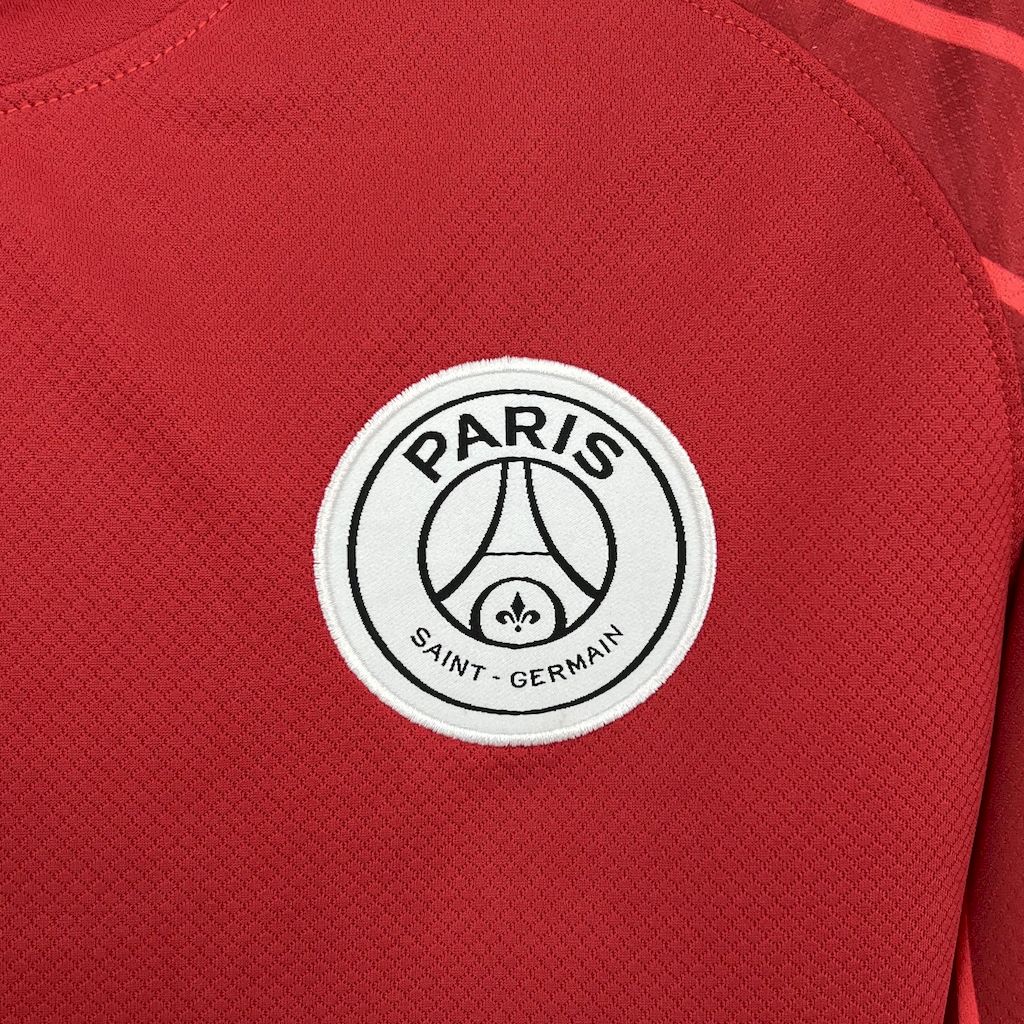 Paris Saint-Germain 2025/26 Red goalkeeper Long Sleeve Jersey
