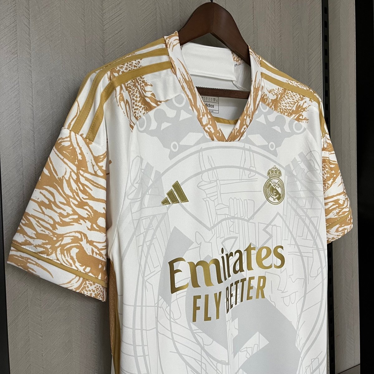 Camisa Edição Especial Real Madrid 23/24 - Gold - DA Sports Oficial
