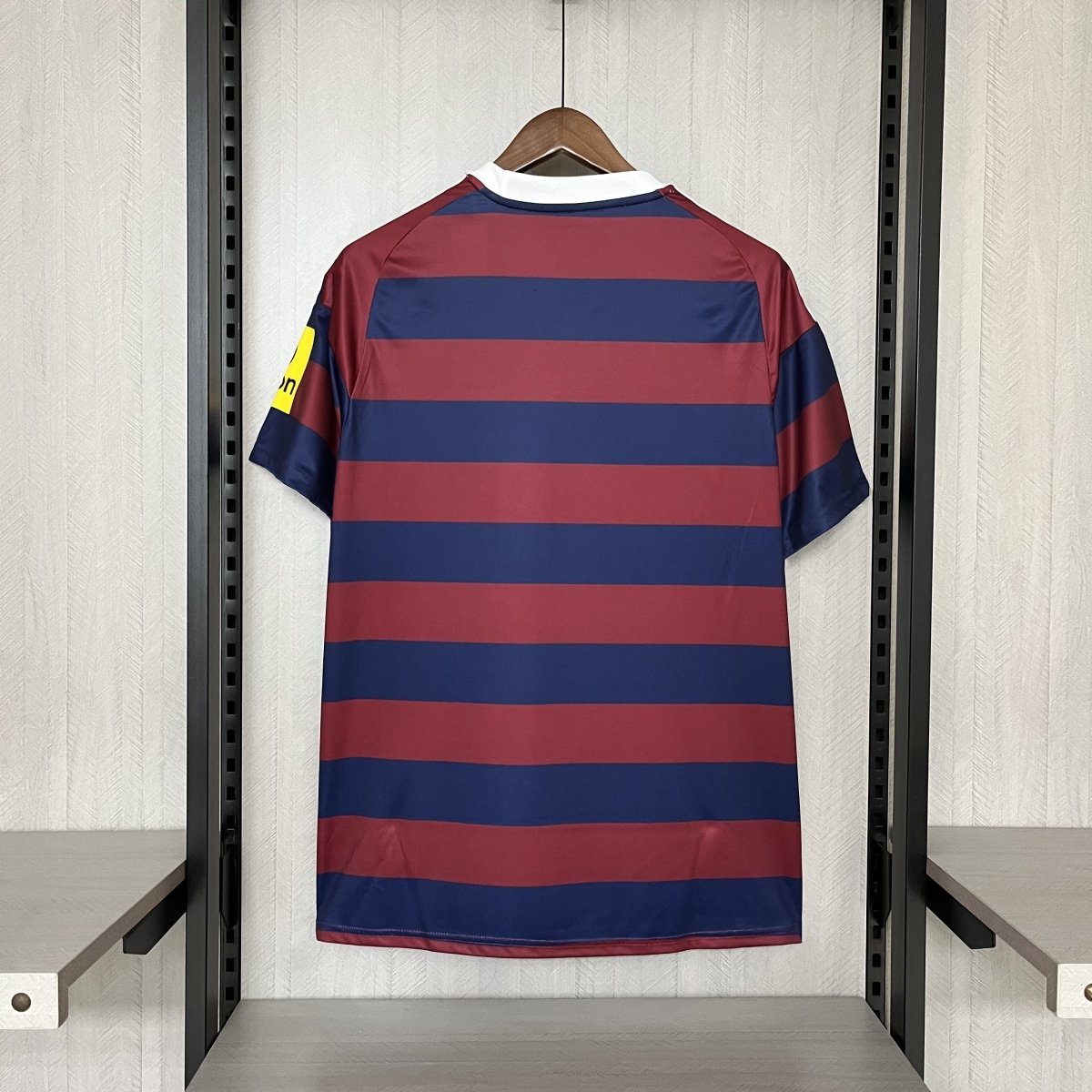Camiseta azul y roja del Newcastle United 24/25