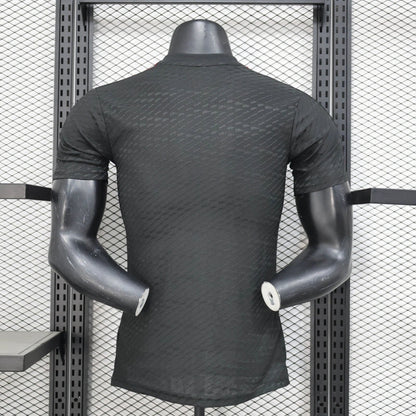 Manchester United 25/26 Training Jersey - Black - Player Version - Slim Fit