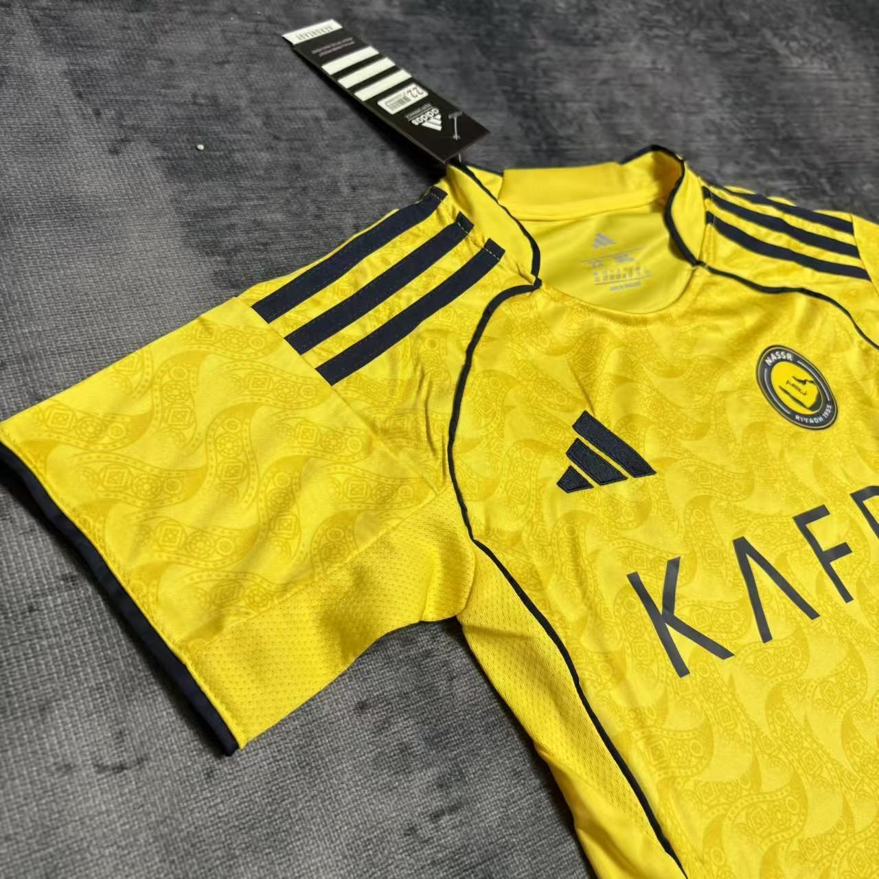 Conjunto infantil Al Nassr 2025/26
