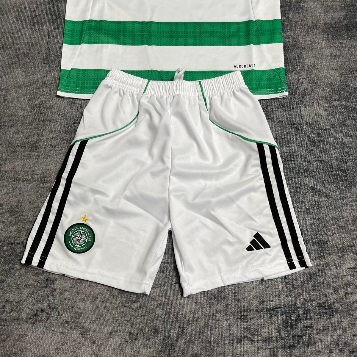 Celtic Kids Set 2025/26 