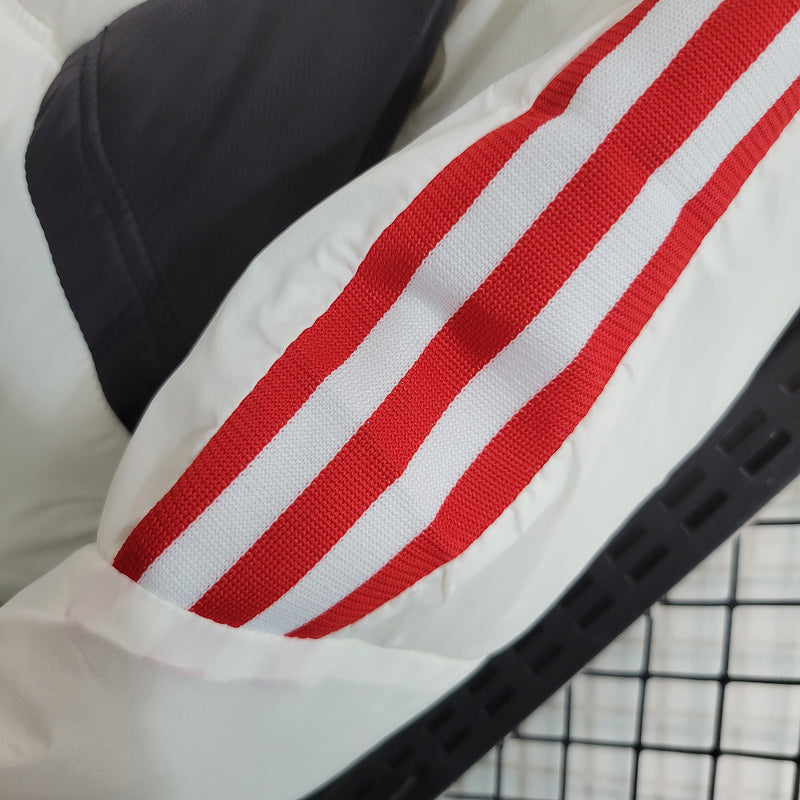 Puffer Jacket internacional - White