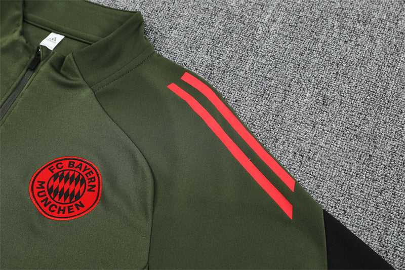 Training Suit Bayern Munich 25/26 - Winter