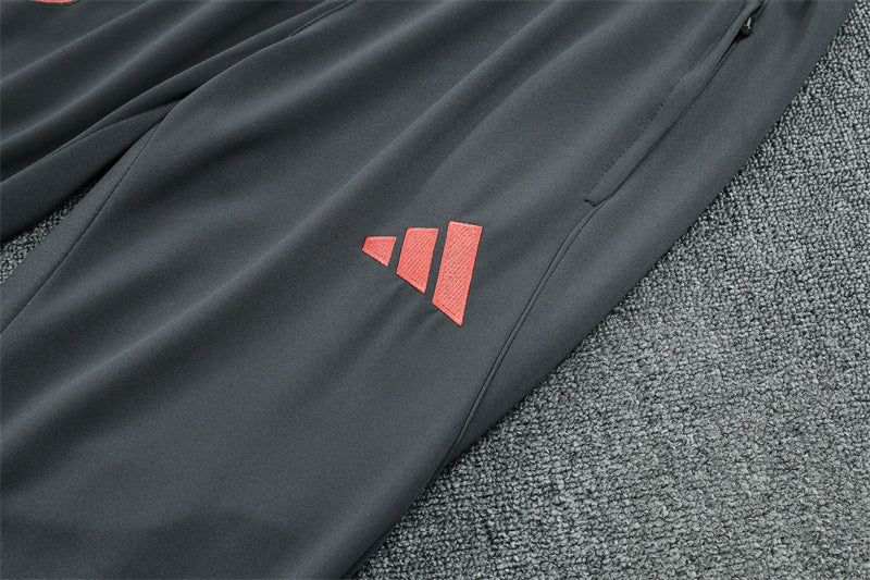 Training Suit Bayern Munich 25/26 - Winter
