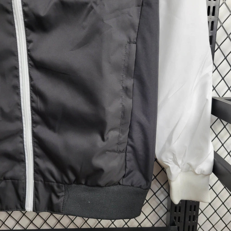 Windbreaker 24/25 - White and Black