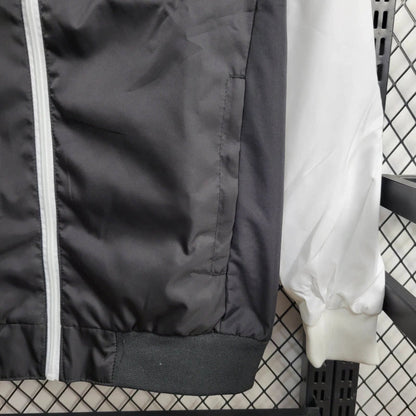 Windbreaker 24/25 - White and Black