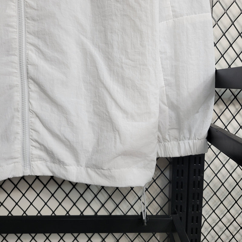 Windbreaker White
